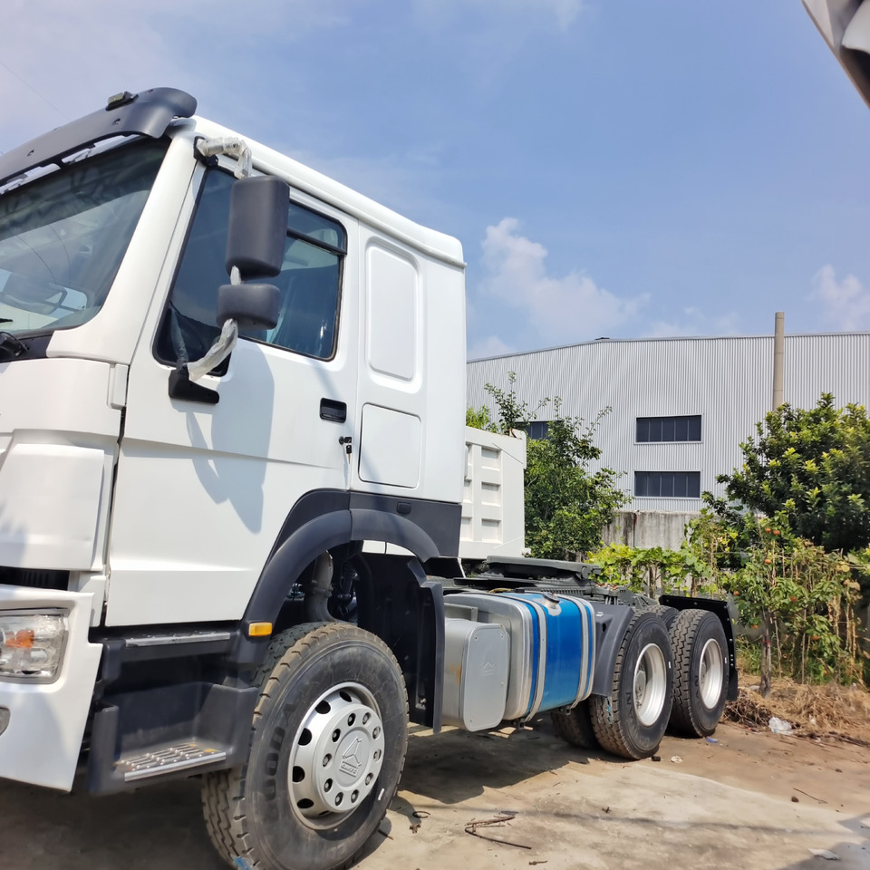 SINOTRUK HOWO 371 6*4 TRACTOR HEAD - Sadulveok: pilt 1 SINOTRUK HOWO 371 6*4 TRACTOR HEAD - Sadulveok: pilt 1