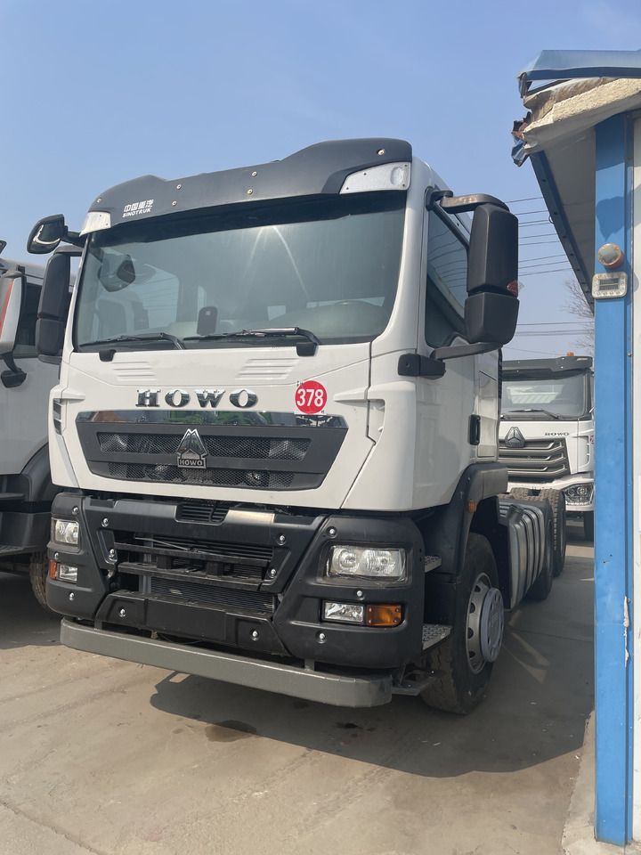 SINOTRUK HOWO 420HP TRACTOR HEAD - Sadulveok: pilt 3 SINOTRUK HOWO 420HP TRACTOR HEAD - Sadulveok: pilt 3