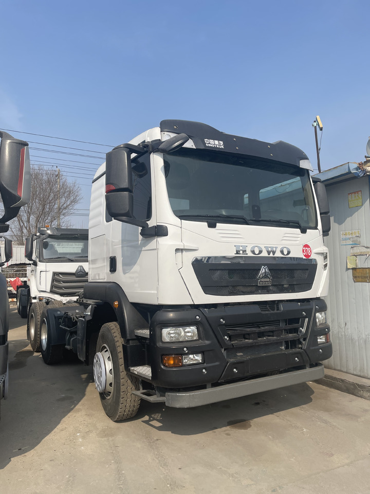 SINOTRUK HOWO 420HP TRACTOR HEAD - Sadulveok: pilt 2 SINOTRUK HOWO 420HP TRACTOR HEAD - Sadulveok: pilt 2