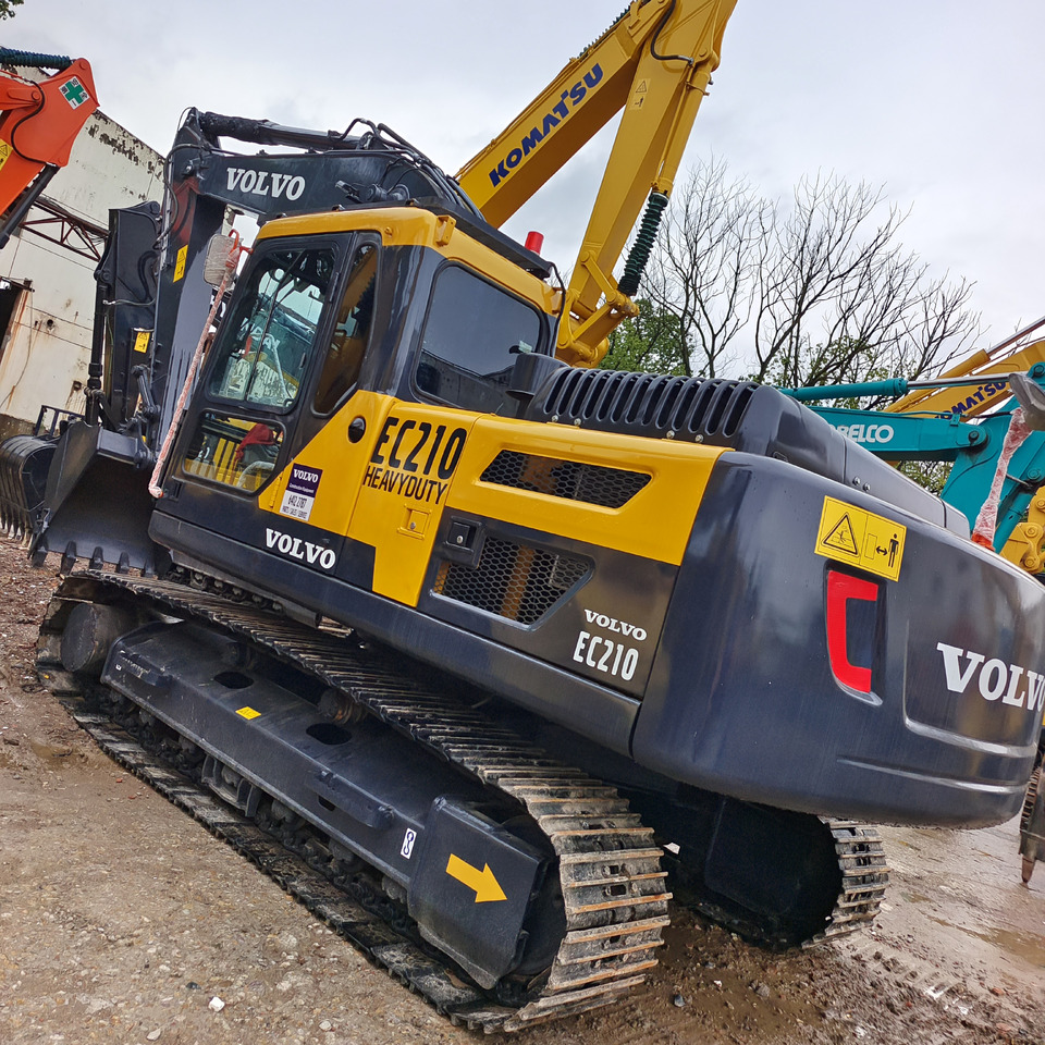VOLVO EC210D - Lintekskavaator: pilt 2 VOLVO EC210D - Lintekskavaator: pilt 2