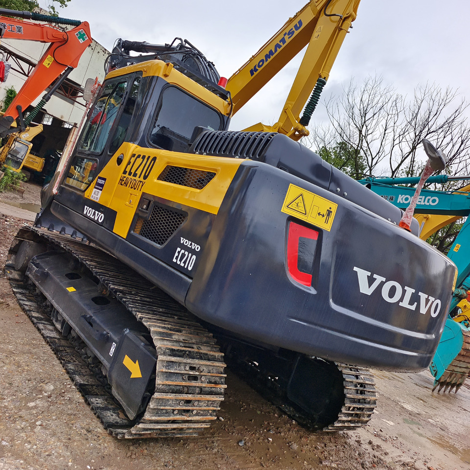 VOLVO EC210D - Lintekskavaator: pilt 3 VOLVO EC210D - Lintekskavaator: pilt 3