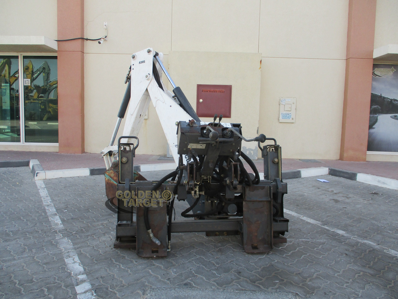 BOBCAT Skid Steer R30S Backhoe Attachment - Laaduri kopp - Kompaktlaadur: pilt 2 BOBCAT Skid Steer R30S Backhoe Attachment - Laaduri kopp - Kompaktlaadur: pilt 2