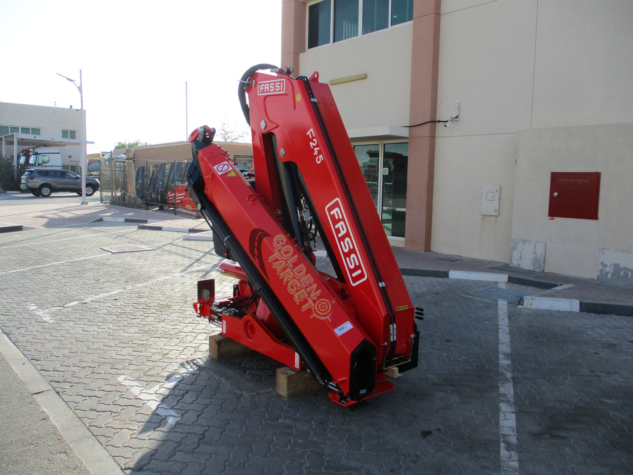 Fassi F245A.0.23 Crane - Kraana-manipulaator - Veoauto: pilt 1 Fassi F245A.0.23 Crane - Kraana-manipulaator - Veoauto: pilt 1