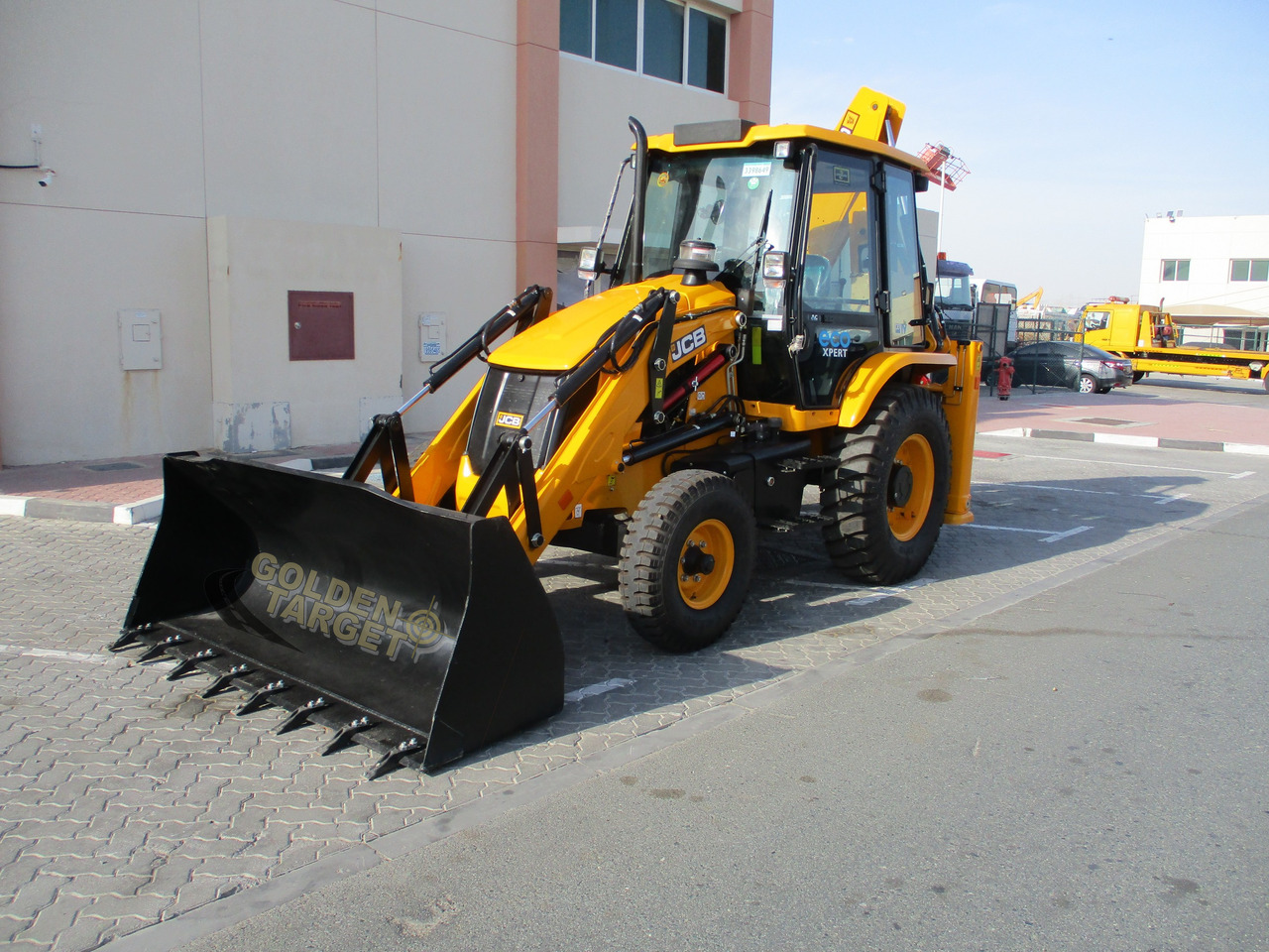 JCB 3DX PLUS 4×2 BACKHOE LOADER - Ekskavaator-laadur: pilt 2 JCB 3DX PLUS 4×2 BACKHOE LOADER - Ekskavaator-laadur: pilt 2