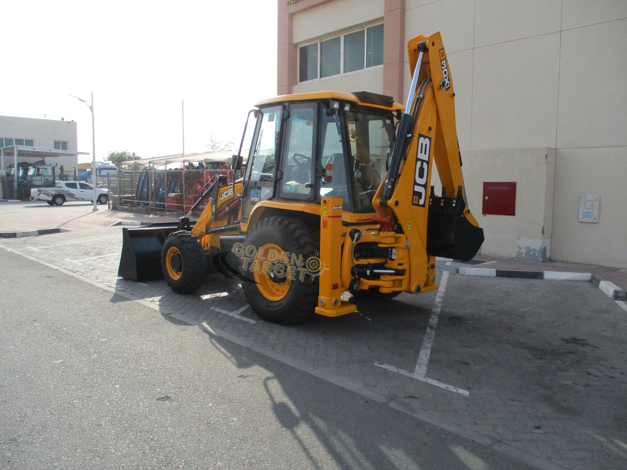 JCB 3DX PLUS 4×4 BACKHOE LOADER - Ekskavaator-laadur: pilt 4 JCB 3DX PLUS 4×4 BACKHOE LOADER - Ekskavaator-laadur: pilt 4