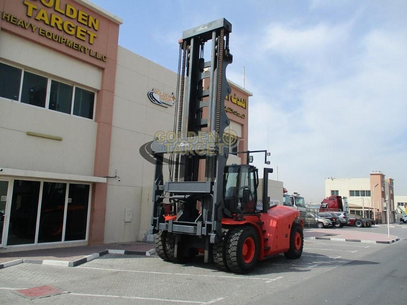 Linde - Konteinerite käitleja: pilt 2 Linde - Konteinerite käitleja: pilt 2