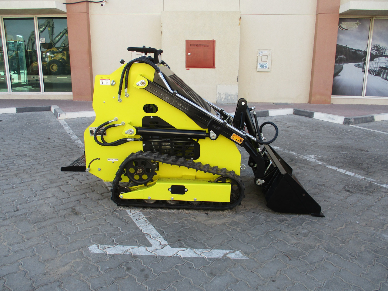 MACHPRO MPS330 Mini Skid Steer - Kompaktlaadur: pilt 5 MACHPRO MPS330 Mini Skid Steer - Kompaktlaadur: pilt 5
