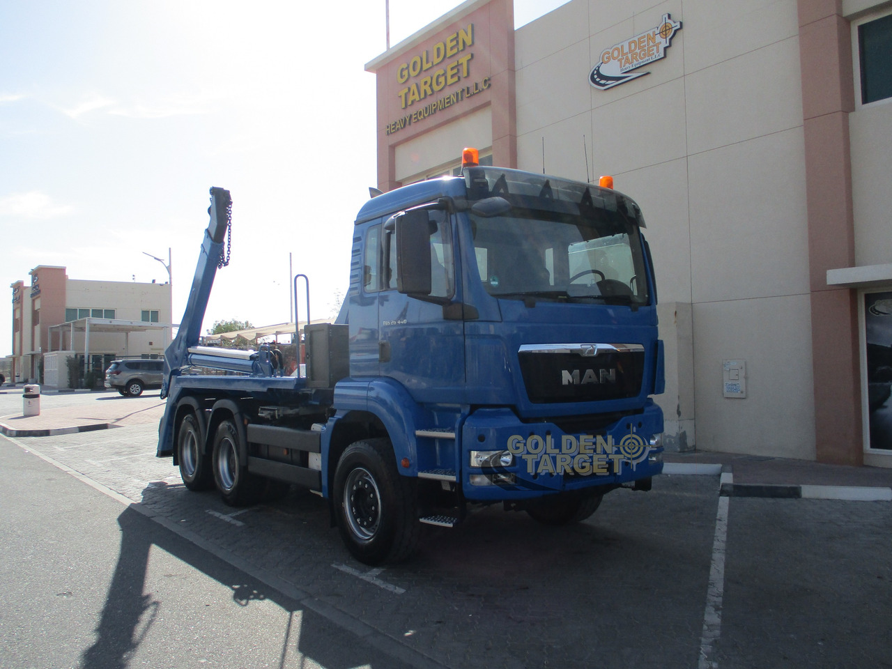 MAN TGS 26.440 6x4 Skip Loader - Nöörtõstukiga veoauto: pilt 1 MAN TGS 26.440 6x4 Skip Loader - Nöörtõstukiga veoauto: pilt 1