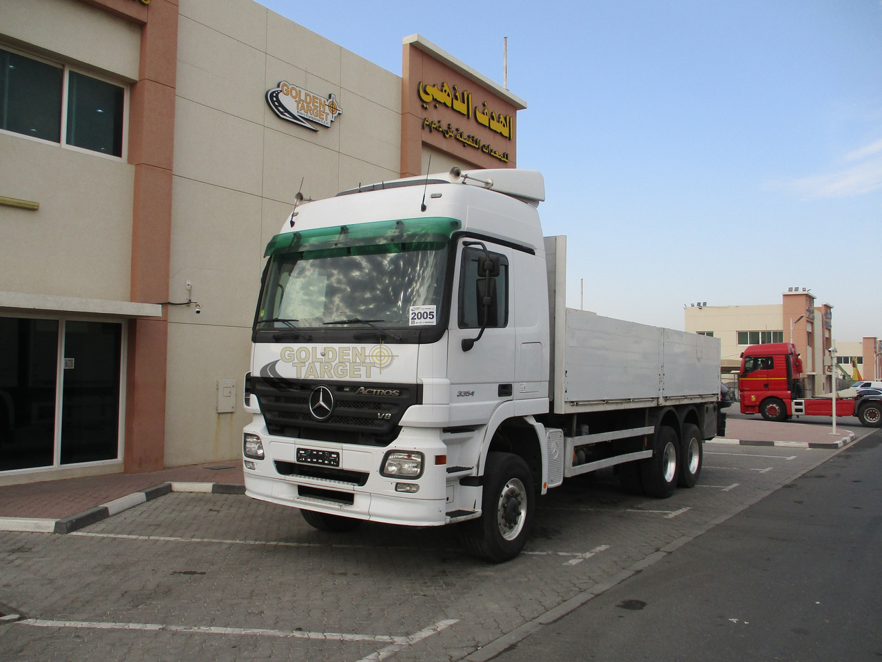 MERCEDES-BENZ ACTROS 3354 6x6 Chassis Truck - Kabiinišassiiga veoauto: pilt 2 MERCEDES-BENZ ACTROS 3354 6x6 Chassis Truck - Kabiinišassiiga veoauto: pilt 2
