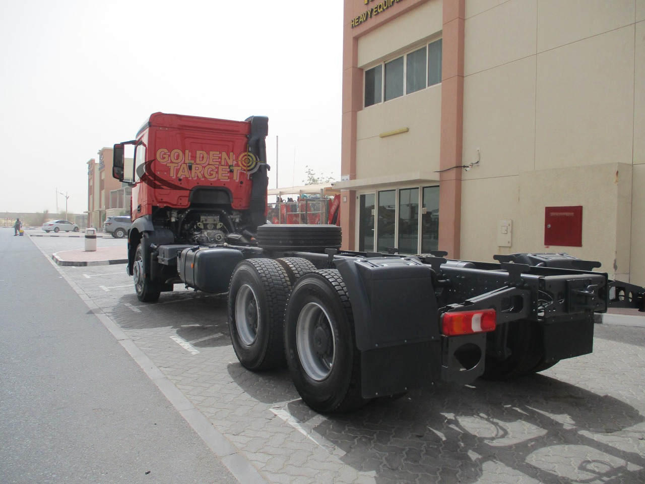 MERCEDES-BENZ Arocs 3348 6x4 Chassis - Kabiinišassiiga veoauto: pilt 4 MERCEDES-BENZ Arocs 3348 6x4 Chassis - Kabiinišassiiga veoauto: pilt 4