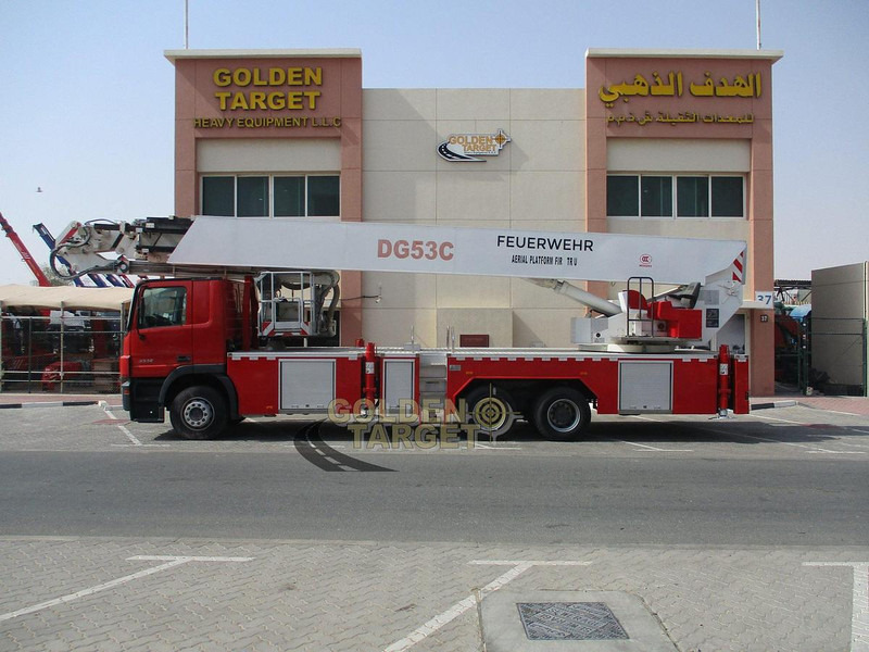 Mercedes-Benz Actros 3332 - Platvorm: pilt 5 Mercedes-Benz Actros 3332 - Platvorm: pilt 5