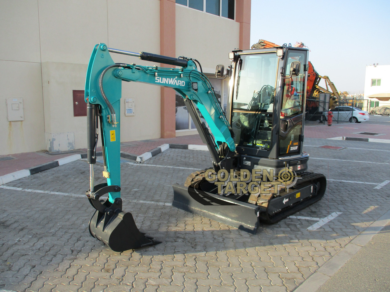 SUNWARD SWE25UF Mini Hydraulic Excavator - Miniekskavaator: pilt 2 SUNWARD SWE25UF Mini Hydraulic Excavator - Miniekskavaator: pilt 2
