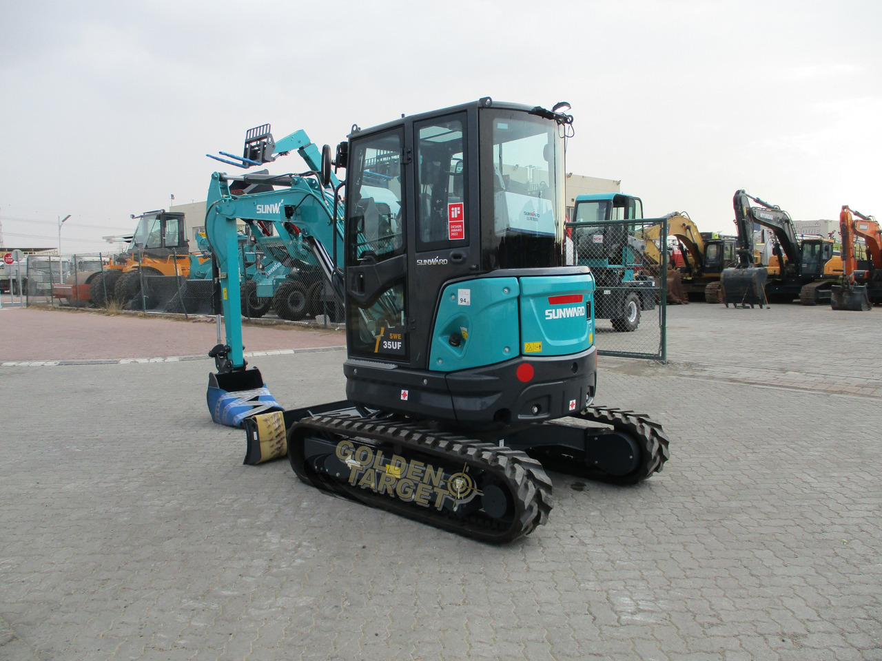 SUNWARD SWE35UF Mini Hydraulic Excavator - Miniekskavaator: pilt 4 SUNWARD SWE35UF Mini Hydraulic Excavator - Miniekskavaator: pilt 4