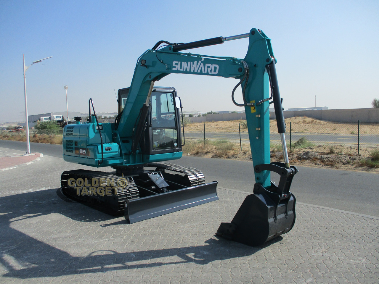 SUNWARD SWE80E9 Mini Hydraulic Excavator - Miniekskavaator: pilt 1 SUNWARD SWE80E9 Mini Hydraulic Excavator - Miniekskavaator: pilt 1