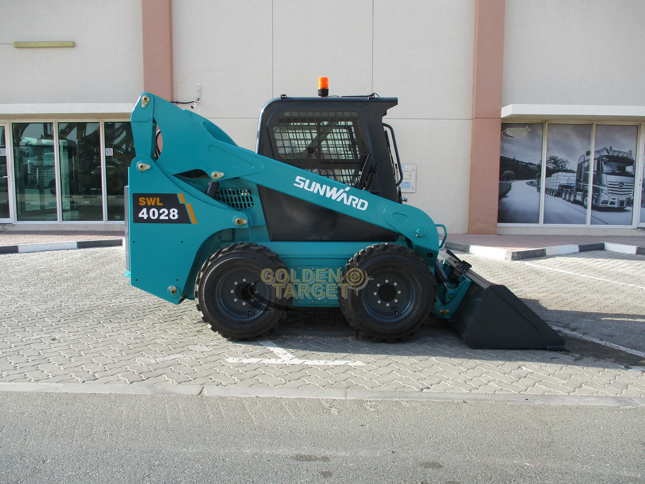 SUNWARD SWL4028 Skid Steer - Kompaktlaadur: pilt 5 SUNWARD SWL4028 Skid Steer - Kompaktlaadur: pilt 5