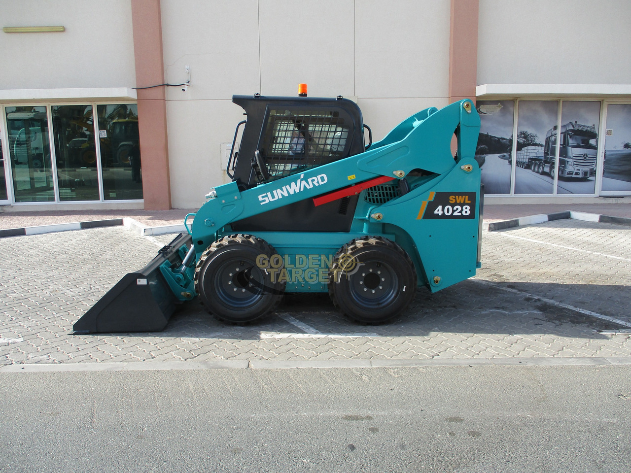 SUNWARD SWL4028 Skid Steer Loader liising SUNWARD SWL4028 Skid Steer Loader: pilt 6