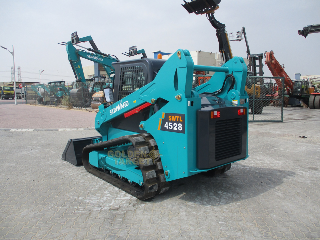 SUNWARD SWTL4528 Skid Steer - Kompaktlaadur: pilt 4 SUNWARD SWTL4528 Skid Steer - Kompaktlaadur: pilt 4
