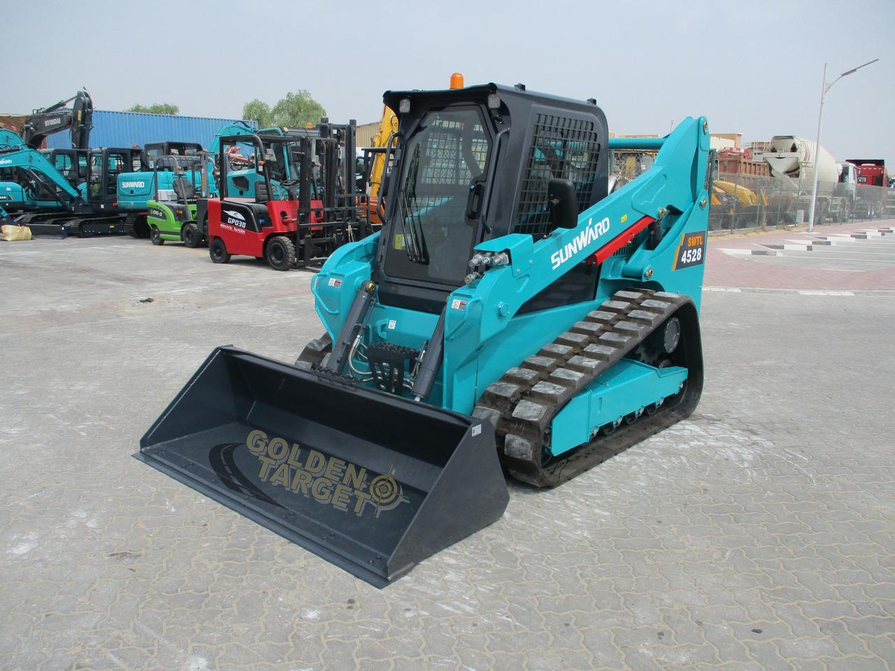 SUNWARD SWTL4528 Skid Steer - Kompaktlaadur: pilt 2 SUNWARD SWTL4528 Skid Steer - Kompaktlaadur: pilt 2