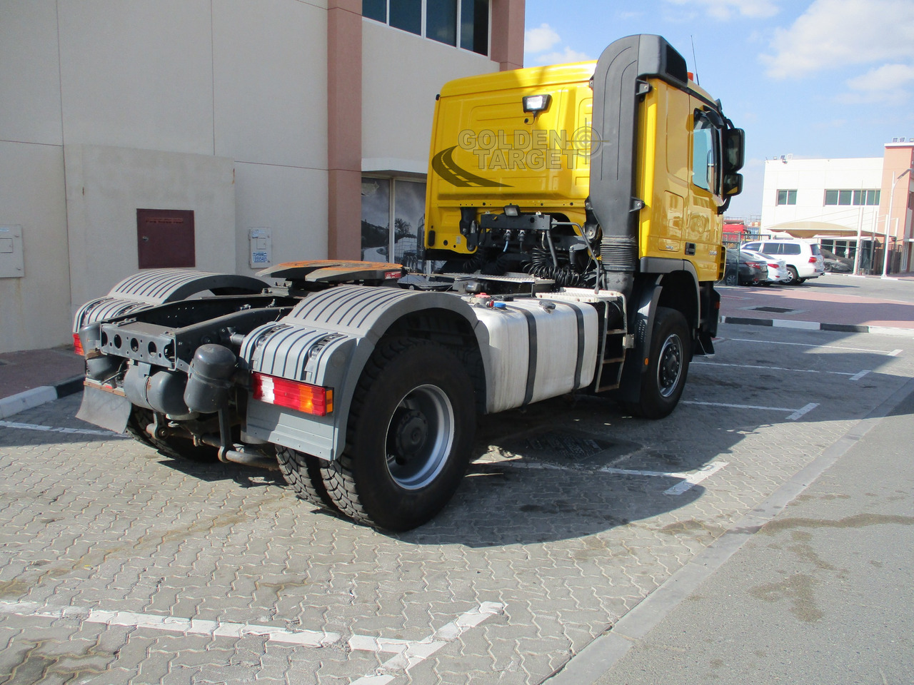 MERCEDES-BENZ Actros 2048 4x4 Head Truck - Sadulveok: pilt 3 MERCEDES-BENZ Actros 2048 4x4 Head Truck - Sadulveok: pilt 3