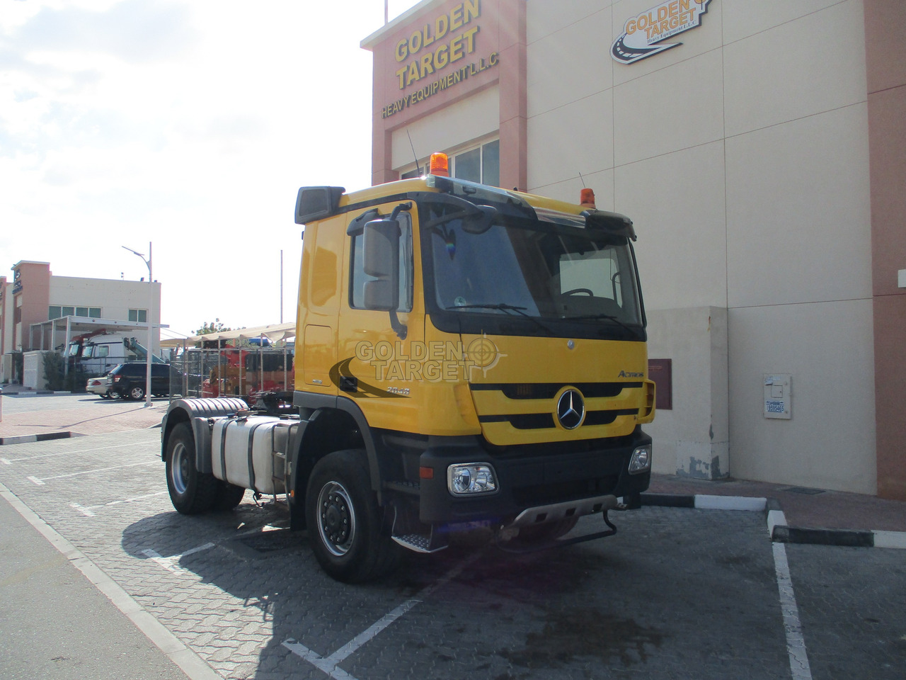 MERCEDES-BENZ Actros 2048 4x4 Head Truck - Sadulveok: pilt 1 MERCEDES-BENZ Actros 2048 4x4 Head Truck - Sadulveok: pilt 1