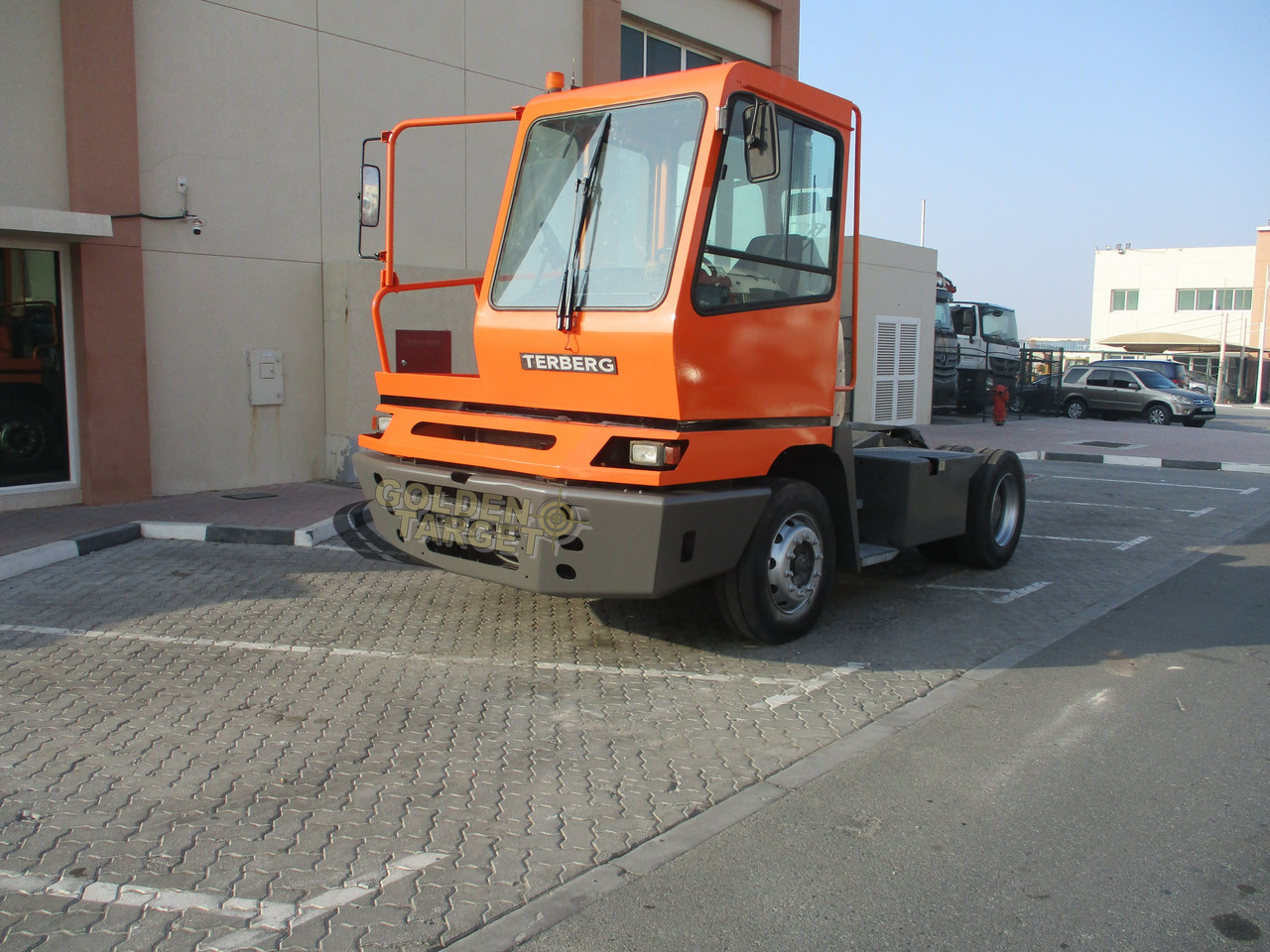 Terberg YT222 4x2 Terminal Truck - Laotraktor: pilt 2 Terberg YT222 4x2 Terminal Truck - Laotraktor: pilt 2