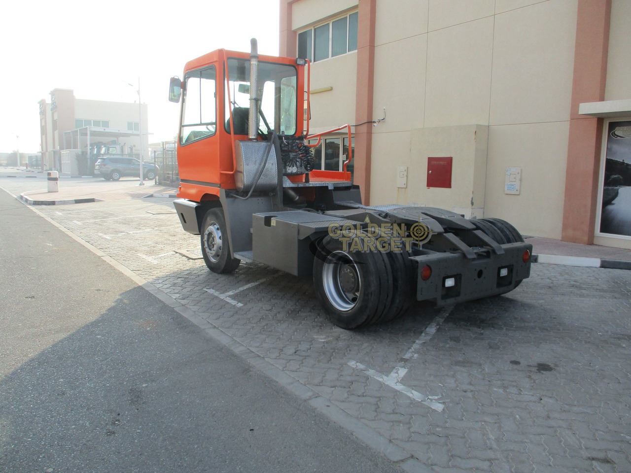 Terberg YT222 4x2 Terminal Truck - Laotraktor: pilt 4 Terberg YT222 4x2 Terminal Truck - Laotraktor: pilt 4