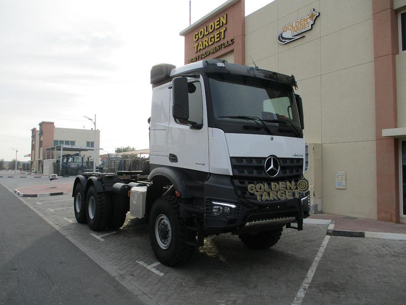 Mercedes-Benz Arocs 3342 - Veoauto: pilt 1 Mercedes-Benz Arocs 3342 - Veoauto: pilt 1