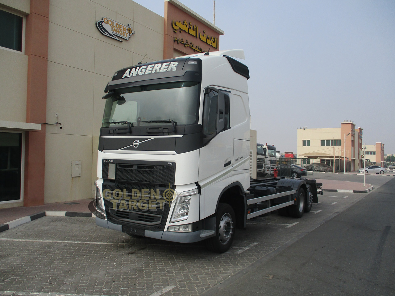 Volvo FH460 6×2 Chassis - Kabiinišassiiga veoauto: pilt 2 Volvo FH460 6×2 Chassis - Kabiinišassiiga veoauto: pilt 2