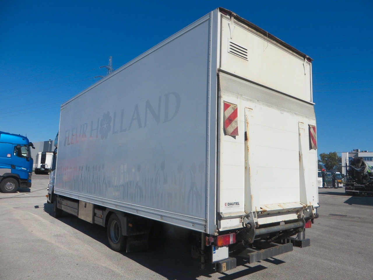 Mercedes-Benz Atego 1024 Box body with tail lift - Kasti veoauto: pilt 4 Mercedes-Benz Atego 1024 Box body with tail lift - Kasti veoauto: pilt 4