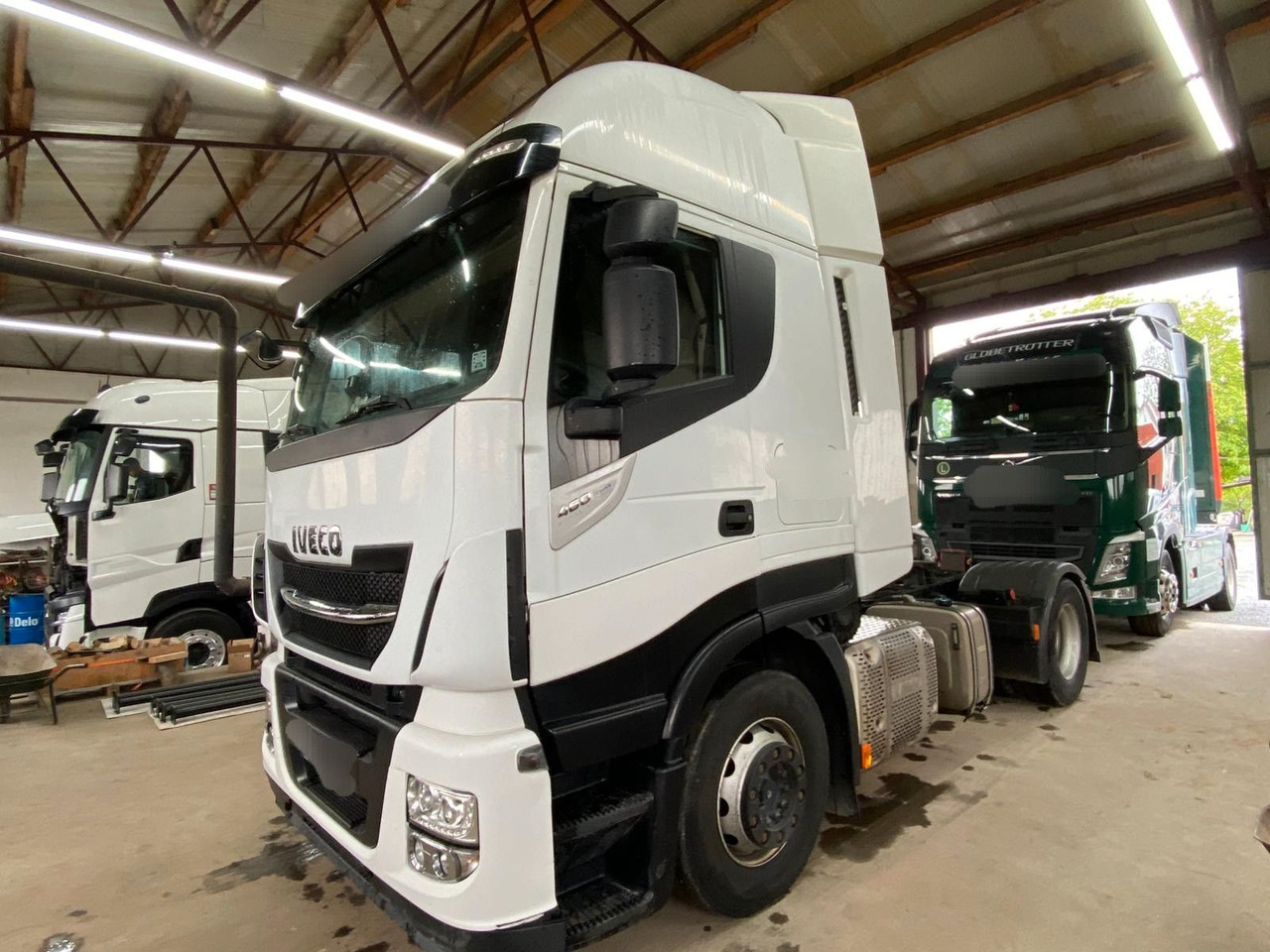 Iveco Stralis 460 Hi-Way 4x2Tractor -Tipper hydraulic - Sadulveok: pilt 3 Iveco Stralis 460 Hi-Way 4x2Tractor -Tipper hydraulic - Sadulveok: pilt 3