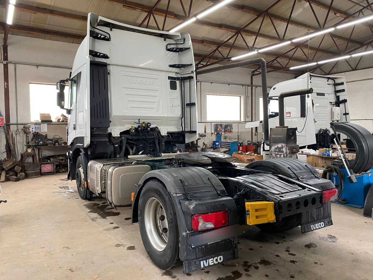 Iveco Stralis 460 Hi-Way 4x2Tractor -Tipper hydraulic - Sadulveok: pilt 5 Iveco Stralis 460 Hi-Way 4x2Tractor -Tipper hydraulic - Sadulveok: pilt 5