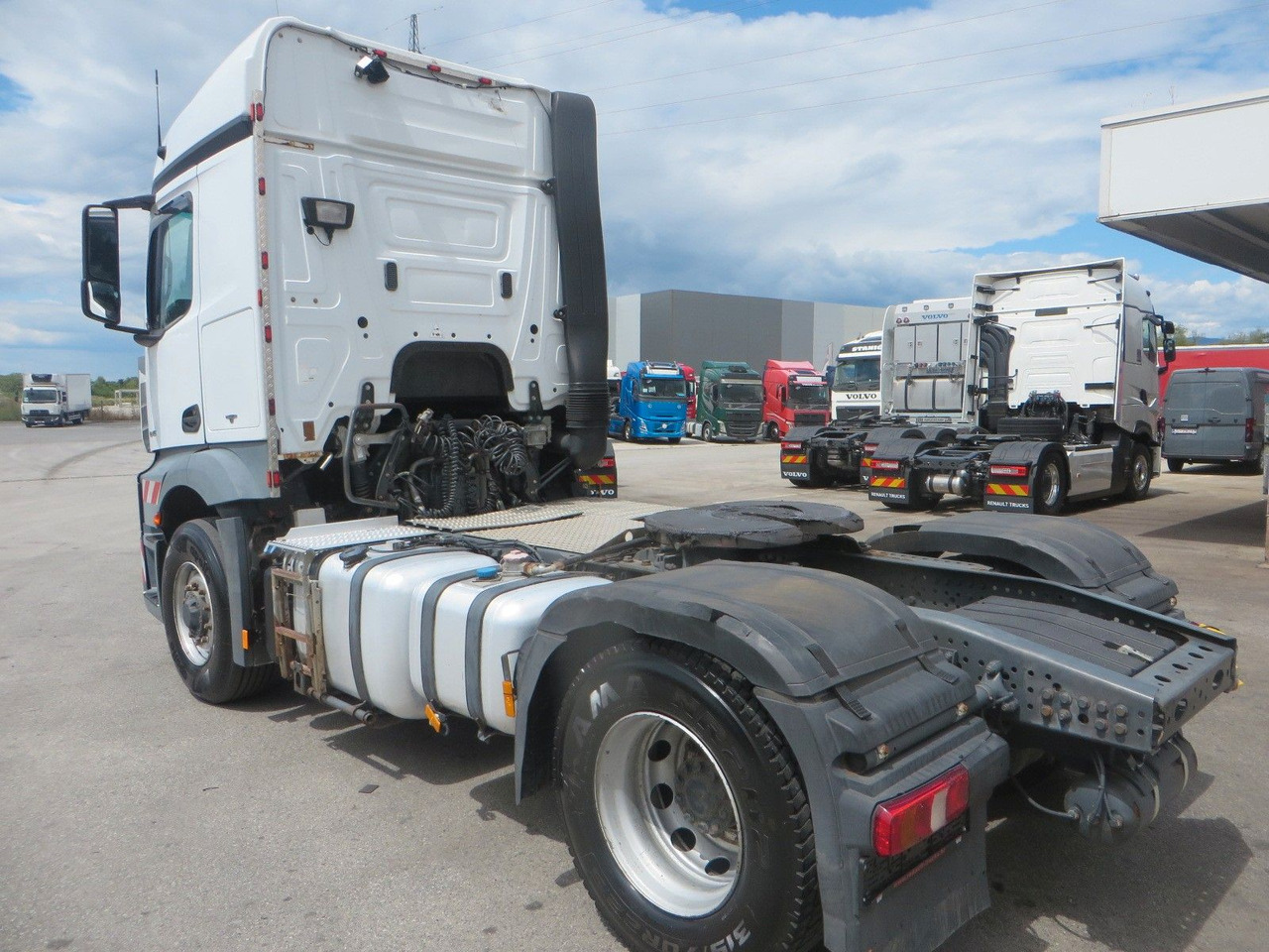 Mercedes-Benz Actros 1845 LS Retarder Hydraulic - Sadulveok: pilt 4 Mercedes-Benz Actros 1845 LS Retarder Hydraulic - Sadulveok: pilt 4