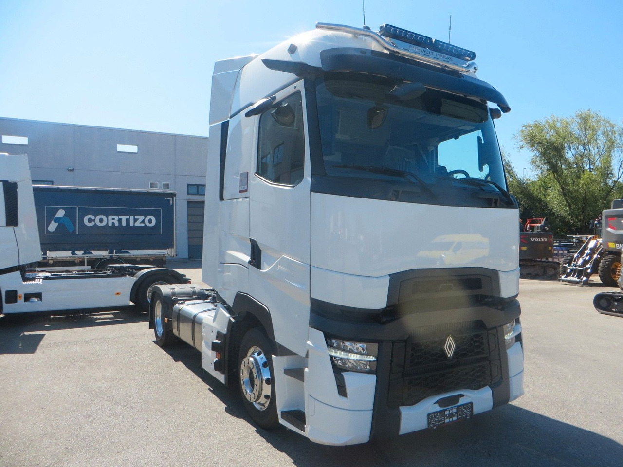 Renault T520 HSC 4x2Tractor mega NEW!! TOP EQUIPMENT - Sadulveok: pilt 2 Renault T520 HSC 4x2Tractor mega NEW!! TOP EQUIPMENT - Sadulveok: pilt 2