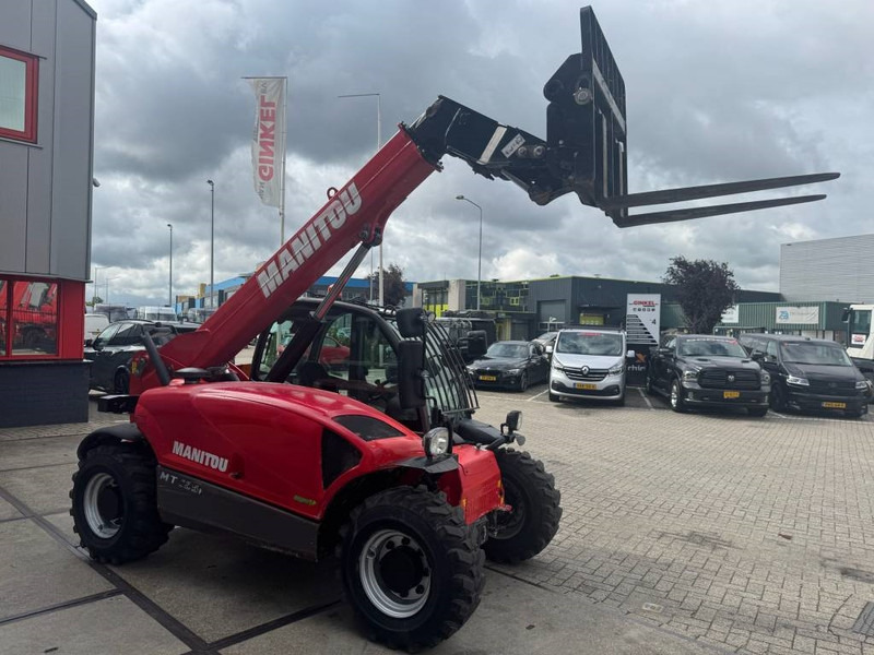Manitou MT 625 H - Teleskooplaadur: pilt 4 Manitou MT 625 H - Teleskooplaadur: pilt 4