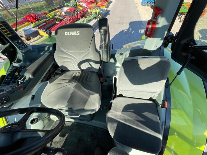 Claas Arion 650 - Traktor: pilt 2 Claas Arion 650 - Traktor: pilt 2