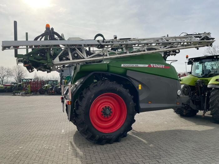 Fendt Rogator 366 - Järelveetav pritsija: pilt 2 Fendt Rogator 366 - Järelveetav pritsija: pilt 2