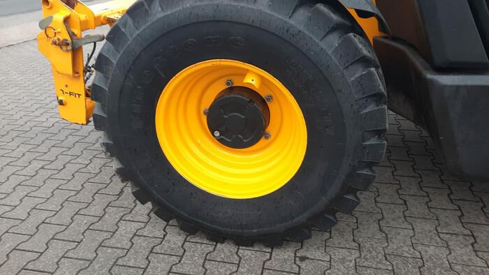 JCB 541-70 AgriPlus - Teleskooplaadur: pilt 5 JCB 541-70 AgriPlus - Teleskooplaadur: pilt 5
