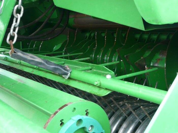 John Deere V461R - Heinapress, ümmargune: pilt 4 John Deere V461R - Heinapress, ümmargune: pilt 4