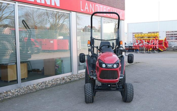 Yanmar SA221 - Traktor: pilt 2 Yanmar SA221 - Traktor: pilt 2