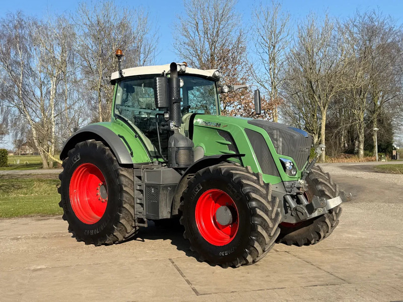 Fendt Vario 828 Profi plus 50 KM Vario 828 Profi plus 50 KM - Traktor: pilt 1 Fendt Vario 828 Profi plus 50 KM Vario 828 Profi plus 50 KM - Traktor: pilt 1
