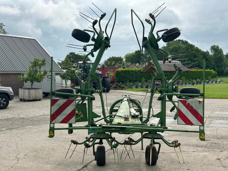 Krone KW 6.40 schudder schuilstelling hooibouw 6 elements - Kaarutaja/ Reha: pilt 5 Krone KW 6.40 schudder schuilstelling hooibouw 6 elements - Kaarutaja/ Reha: pilt 5