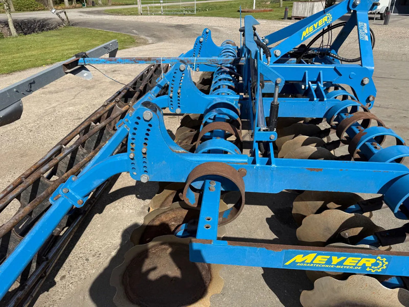 Meyer 475 Schijvenegg gedragen schijveneg werkbreedte 4.75 - Kultivaator: pilt 4 Meyer 475 Schijvenegg gedragen schijveneg werkbreedte 4.75 - Kultivaator: pilt 4