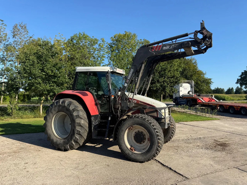 Steyr 9105 A 9105 A Voorlader Steyr Case - Traktor: pilt 2 Steyr 9105 A 9105 A Voorlader Steyr Case - Traktor: pilt 2