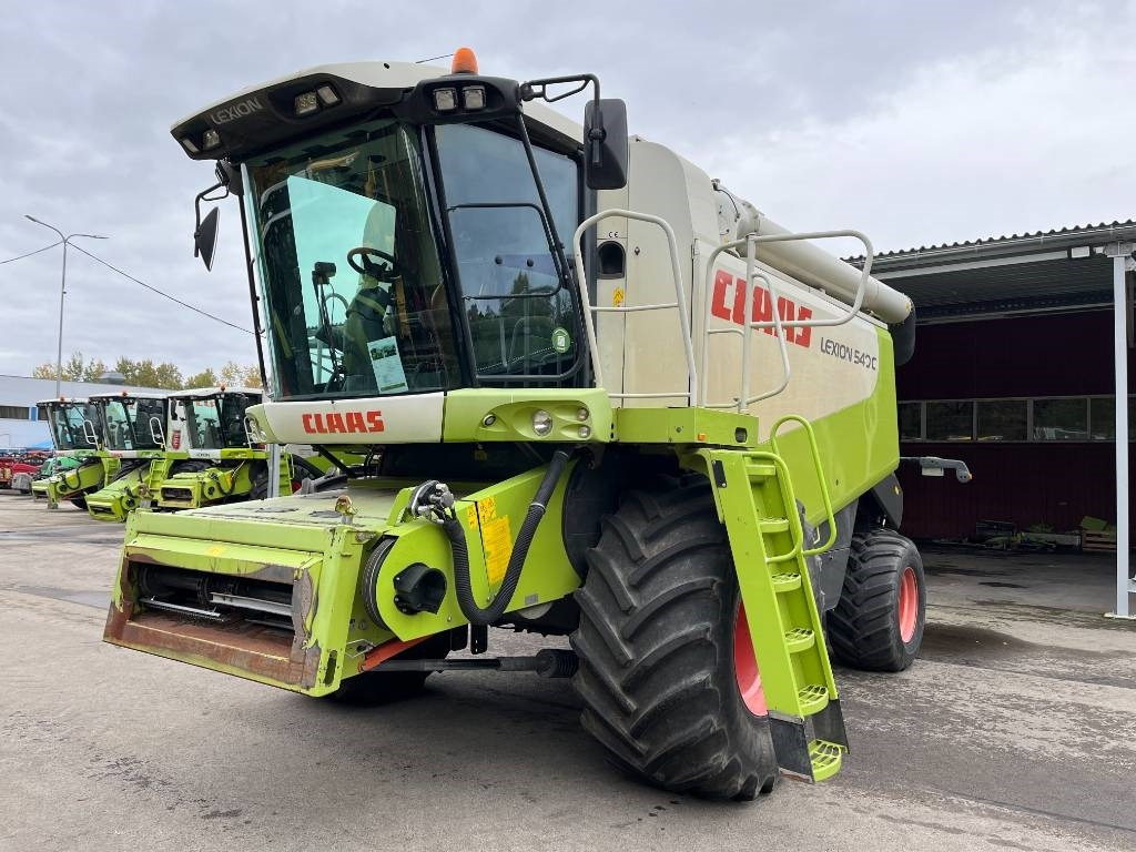 Claas Lexion 540 C - Kombain: pilt 3 Claas Lexion 540 C - Kombain: pilt 3