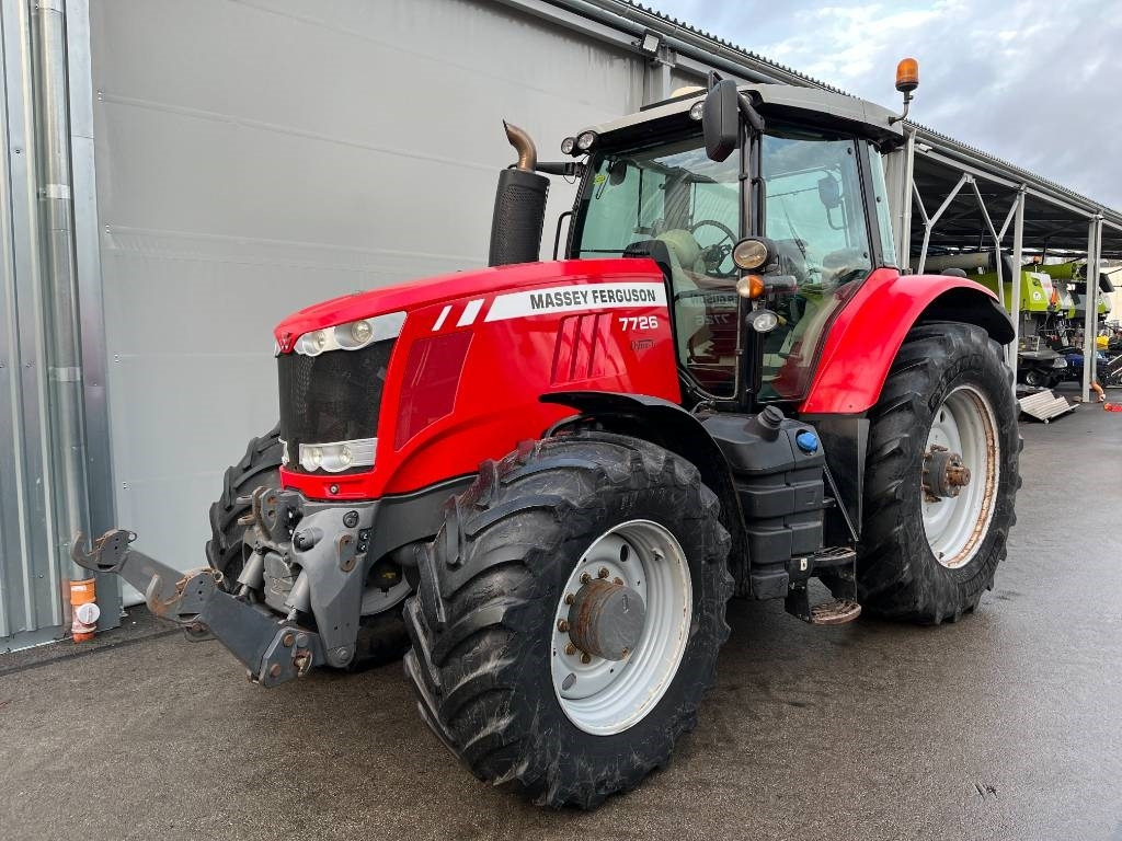Massey Ferguson 7726 D6 - Traktor: pilt 1 Massey Ferguson 7726 D6 - Traktor: pilt 1