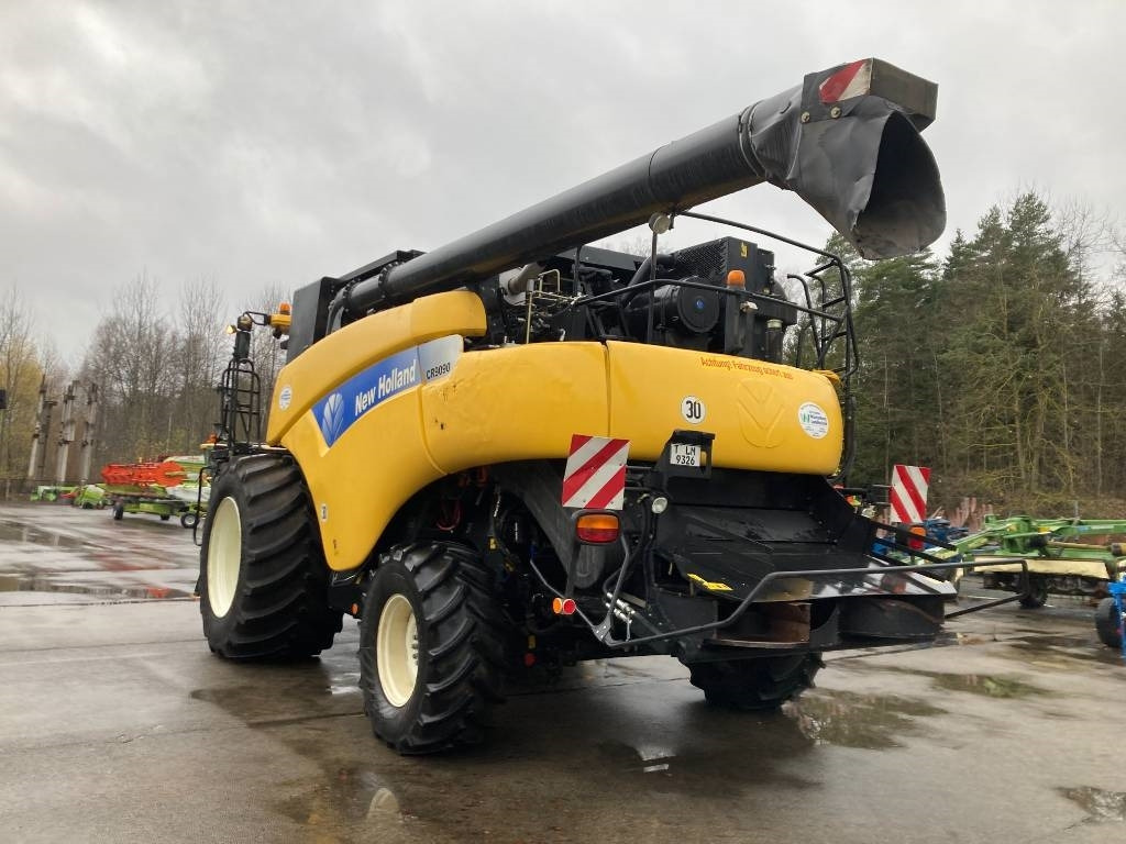 New Holland CR 9090 Elevation - Kombain: pilt 5 New Holland CR 9090 Elevation - Kombain: pilt 5