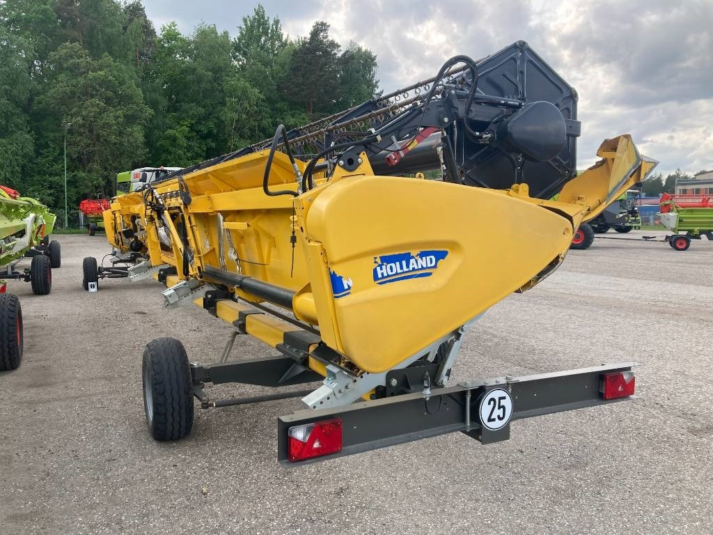 New Holland Varifeed 41V - Koristusmasina lisad: pilt 4 New Holland Varifeed 41V - Koristusmasina lisad: pilt 4