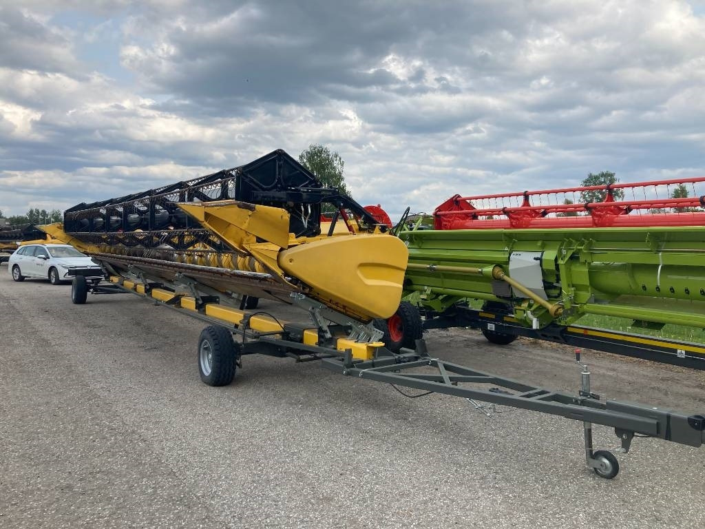 New Holland Varifeed 41V - Koristusmasina lisad: pilt 5 New Holland Varifeed 41V - Koristusmasina lisad: pilt 5