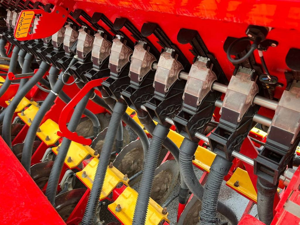 Kombain-külvimasin Vaderstad Rapid RD400C: pilt 9