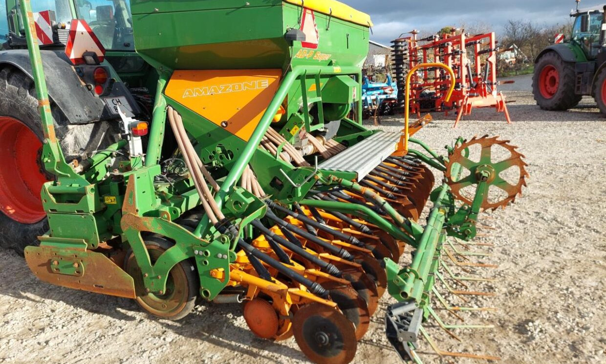 Amazone AD-P 403 / KG 4000 Super - Kombain-külvimasin: pilt 3 Amazone AD-P 403 / KG 4000 Super - Kombain-külvimasin: pilt 3